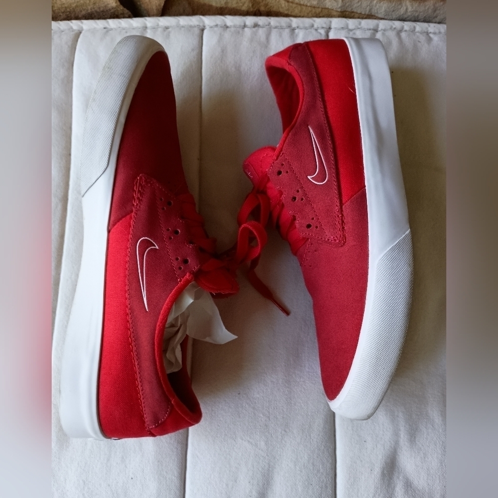Nike Men's Red Skate Sneakers with White Soles Sb Shane O’Neill_ 11.5